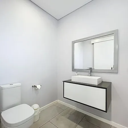 Gertrudes Dream House * 蓬他达维托亚