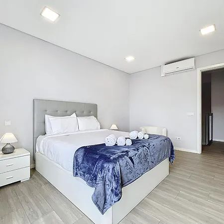 Gertrudes Dream House 蓬他达维托亚